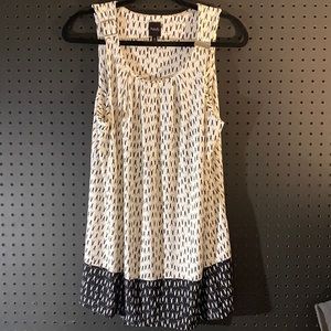 Women’s dressy tank